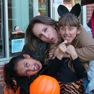 Meet your Posher, Marilyn